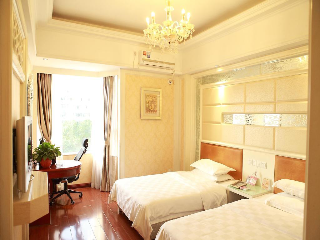 Bluesky Hotel Kanton Exterior foto